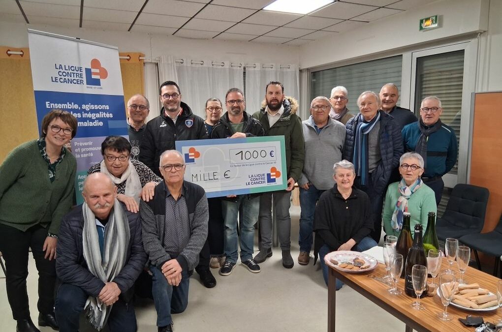  𝐑𝐞𝐦𝐢𝐬𝐞 𝐝𝐮 𝐜𝐡𝐞̀𝐪𝐮𝐞 𝐚̀ 𝐥𝐚 𝐋𝐢𝐠𝐮𝐞 𝐂𝐨𝐧𝐭𝐫𝐞 𝐥𝐞 𝐂𝐚𝐧𝐜𝐞𝐫 𝟒𝟗